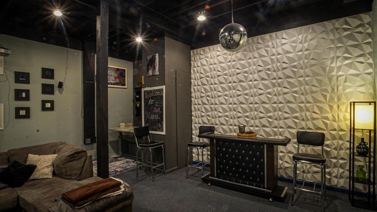 160Inch Home Movie Theater- Great For Movie Night! Omaha Ngoại thất bức ảnh