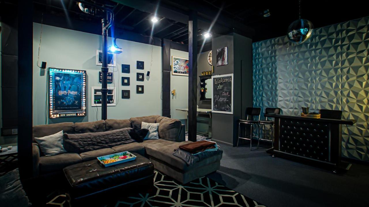 160Inch Home Movie Theater- Great For Movie Night! Omaha Ngoại thất bức ảnh