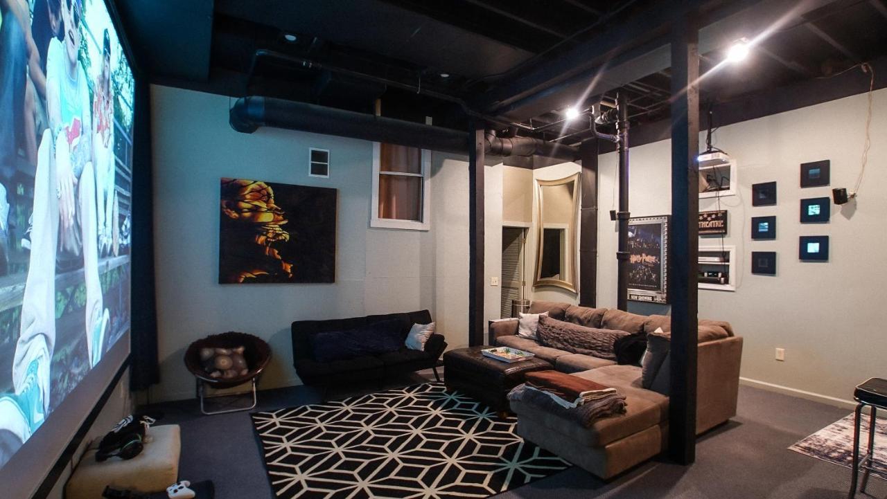 160Inch Home Movie Theater- Great For Movie Night! Omaha Ngoại thất bức ảnh